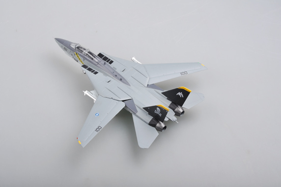 Модель Истребитель ВМС США F-14B Tomcat масштаб 1:72