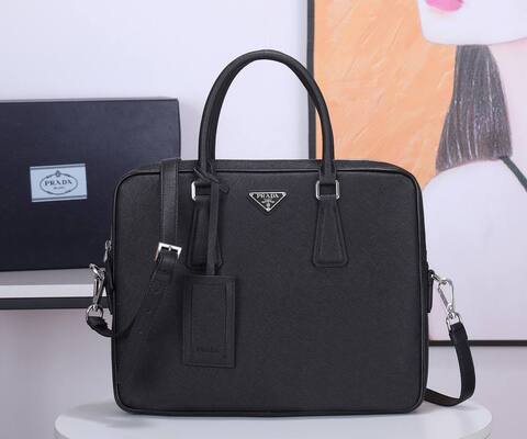 Портфель PRADA Saffiano, чёрный