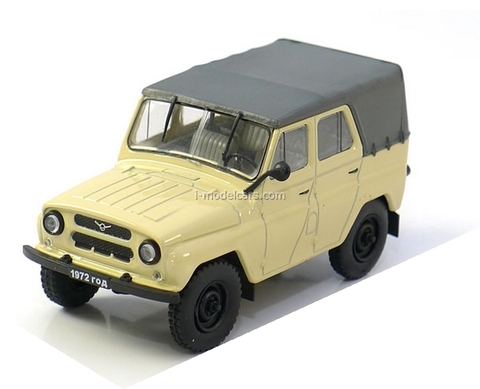 UAZ-469B beige 1:43 Nash Avtoprom