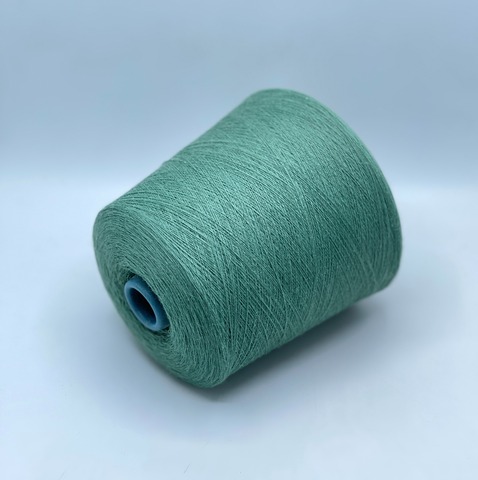 Бобинная пряжа, Lana/alpaca, 1500м. 70% Меринос, 25%Альпака, 5%Кашемир, Приглушенно-зеленый, 37603