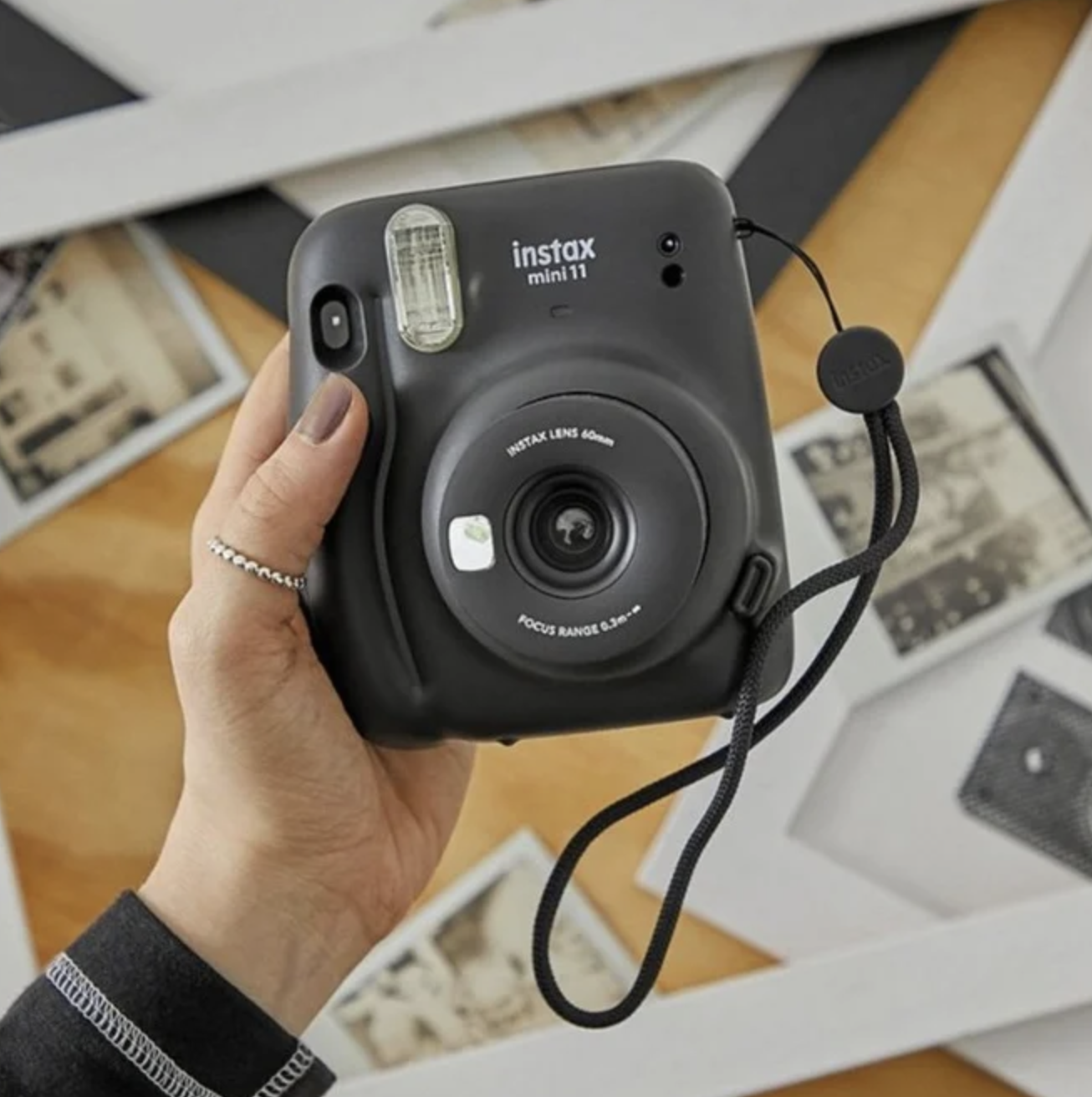 Фотоаппарат Fujifilm Instax Mini 11 купить в Москве