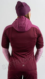 Женский ветрозащитный жилет Noname Hybrid Ski Vest 24 Wos Wine Red/Dk Rasberry с капюшоном