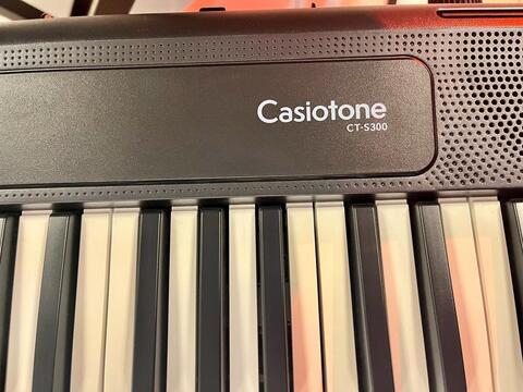 CASIO CT-S 300