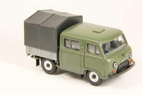 UAZ-39094 Farmer black awning (plastic) Agat Mossar Tantal 1:43