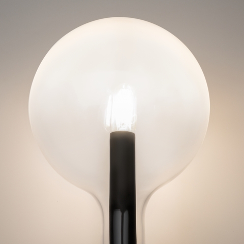 Настенный светильник Maytoni Status MOD333WL-01B