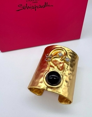 braslet-manzheta-uho-shirokij-v-stile-schiaparelli