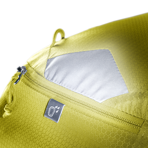 Картинка рюкзак велосипедный Deuter Race 16 Sprout-Ivy - 6