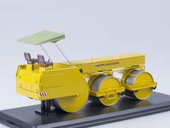 Road Roller DU-49 orange Start Scale Models (SSM) 1:43