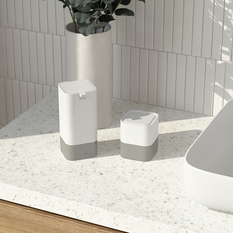 Диспенсер для жидкого мыла 430мл Bergenson Bjorn Bath Tyer белый/серый