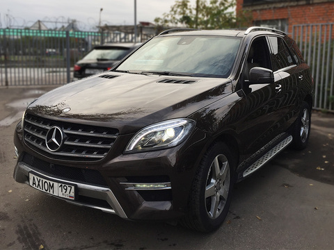 Автомобильный видеорегистратор Axiom premium mercedes ML/gl edition