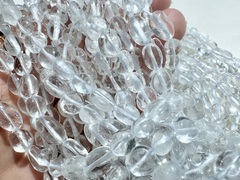 Нить бусин из горного хрусталя 8,5-11мм (галтовка)