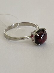 Пуанты-гранат (кольцо из серебра)