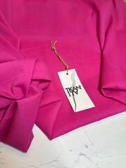 Блузочно-плательный однотонный жатый хлопок с вискозой(крэш) (70%хлопок/30%вискоза, Фуксия, 133, 80 гр/м2)