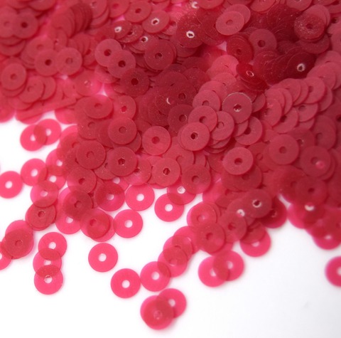 576F Пайетки плоские 4 мм, цвет фуксия матовый