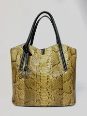 Сумка из натурального питона бежево-песочного цвета