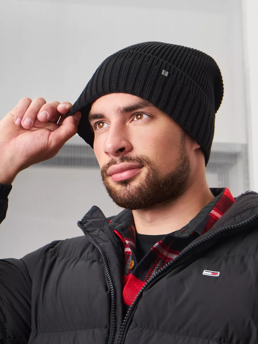 Шапка бини зимняя весенняя с флисом