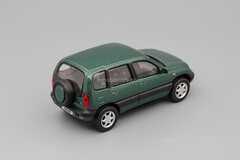 VAZ-2123 Niva Chevrolet Lada metallic green Cararama 1:43