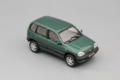 VAZ-2123 Niva Chevrolet Lada metallic green Cararama 1:43