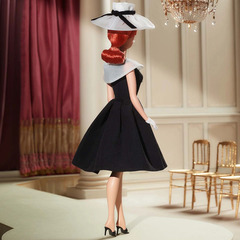 Барби Силкстоун После Пяти