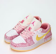 Кроссовки нат. Кожа (36-41)р. / шт. B977/18