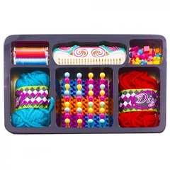 
          Набор для создания украшений-бусины Alingar, 280х200х45, "Beautiful 3", 6вид.бус, подвес,гребень,шнур, станок,пряжа,крючок, пл.иглы, крючок, карт. уп.