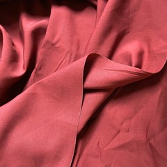 Лен со льном бордового цвета фото