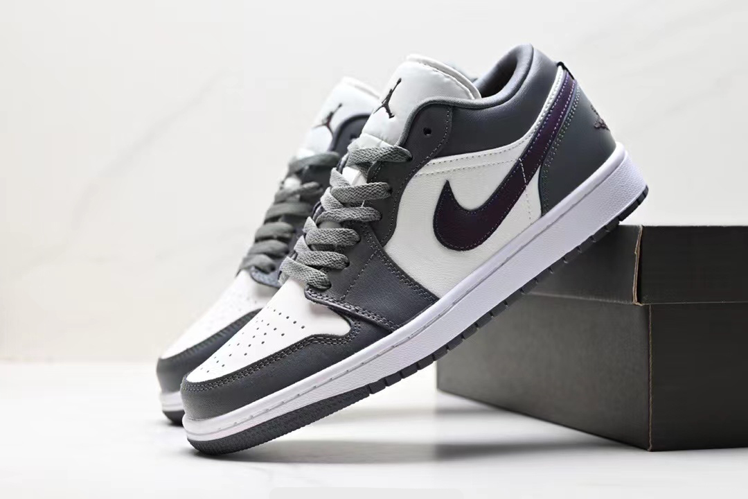 Jordan 1 low grey toe hot sale