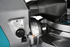 Аккумуляторная торцовочная пила Makita LS004GZ01