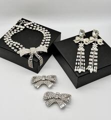 32284- Серьги клипсы БАНТЫ в стиле Alessandra Rich