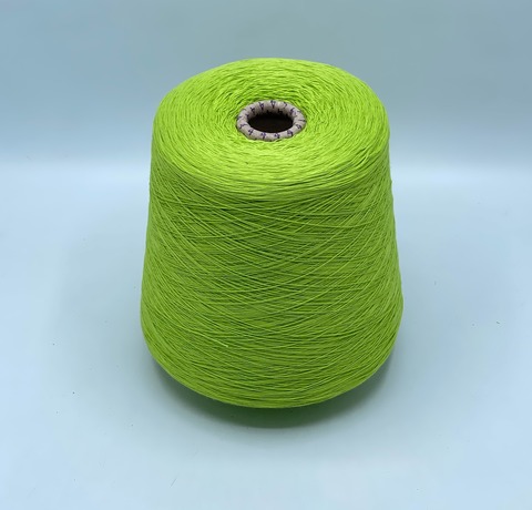 Бобинная пряжа,Cotton combed, 1693м. 100%Хлопок, Зеленое яблоко(338), 39306