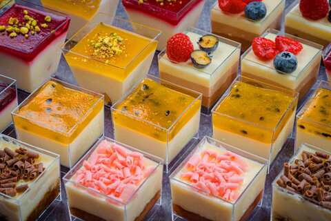 Сет пирожных &quot;Фруктово-шоколадная коллекция&quot; в верринах, 24 шт.