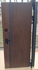 Входная дверь в квартиру с зеркалом Лабиринт Karmina (Кармина) зеркало Максимум Белый софт (без текстуры)