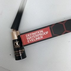 OG-E3854 Жидкая стойкая подводка-циркуль для век, черная