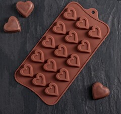 Форма силиконовая 15 ячеек, 21х10 см "Сердечко"