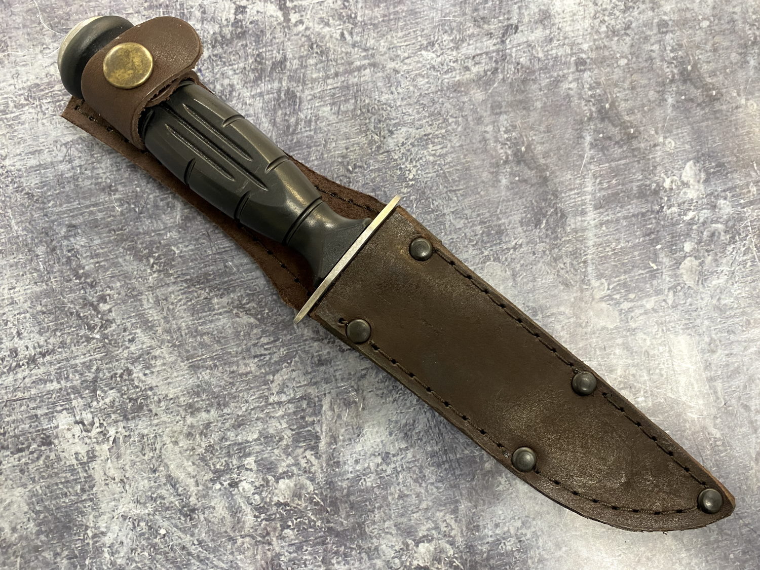 Нож Разведчик НР-43 Вишня, сталь AUS8, черный пластик купить за 4