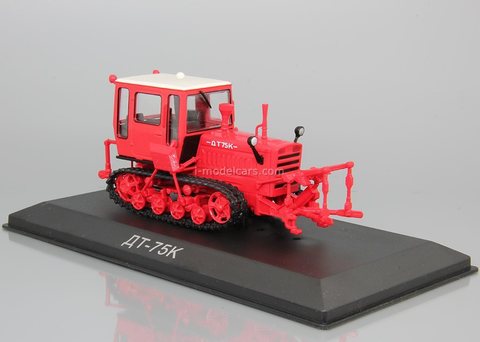 Tractor DT-75K 1:43 Hachette #83