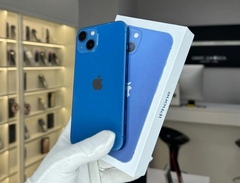 iPhone 13, 256 ГБ б/у