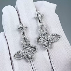 sergi-pusety-s-podveskami-babochki-iz-serebra-v-stile-graff