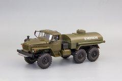 Ural-4320 gasoline tanker khaki Elecon 1:43