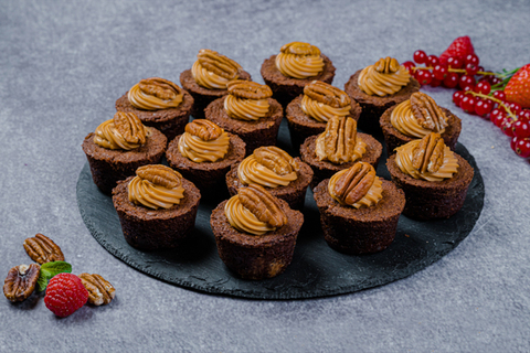 Сет пирожных брауни с  пеканом и карамелью, 15 шт.