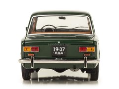 VAZ-2101 Zhiguli Lada 1971 green IST Models 1:18 VVM / VMM
