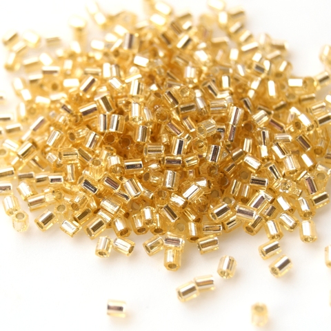 Hex11-0002 Бисер шестиугольный 11/0 /Miyuki Hexagon 11/0 Silverlined light gold