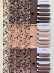 Вышивка на сетке розовая/черная 23 см