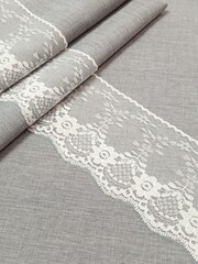 Кружево на сетке 9.3 см*13.71 м