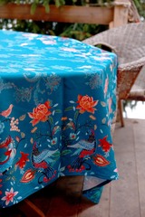 Tablecloth 