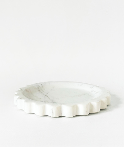 Поднос LO Scallop - White Carrara