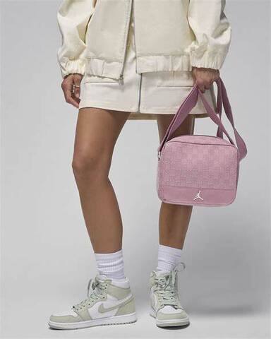 Сумка Jordan Monogram Mini Messenger Bag