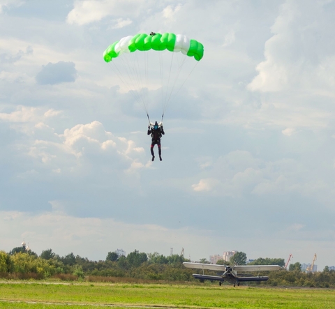 Основной парашют Seven 150