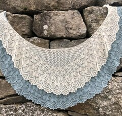 Описание по вязанию шали спицами "Ville"