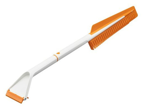 Щетка-скребок Fiskars SnowXpert 67см белый/оранжевый (1019352)